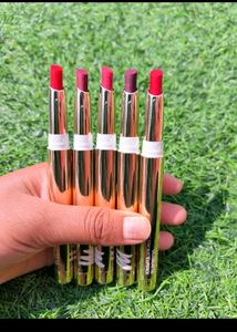 Ultimate Long Stay Lipstick 💄