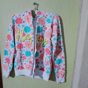 Girls wearing Sweater Hoodie Of Multicolour