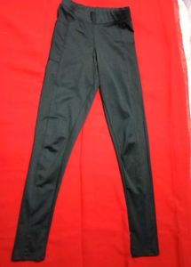 Black Athletic Leggings