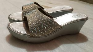 D&amp;Y Rhinestone Wedge Sandals