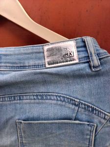 DNMX women&#39;s Jeans (Not Used)