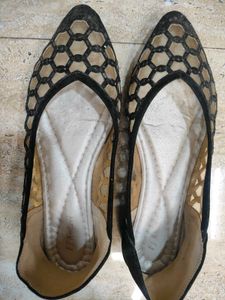 Stylish Black Net Flats