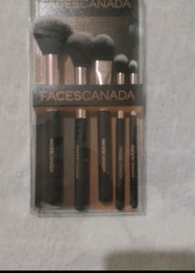 Faces Canada Mackup Brush