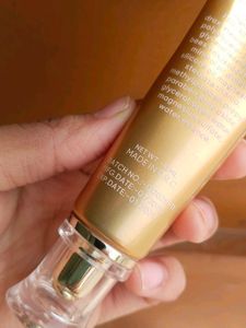 Mars Matte Maniac Foundation