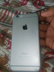 Damaged iPhone - For Parts
