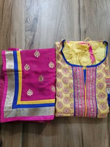 Elegant Salwar Kameez Suit