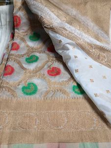 Elegant Banarasi Silk Cotton Saree.Adi Sale