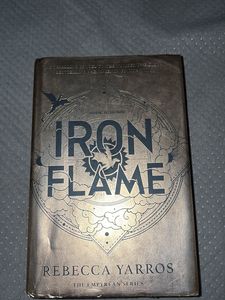 IRON FLAME HARD COVER ORIGINAL BY REBBECCA YARROS
