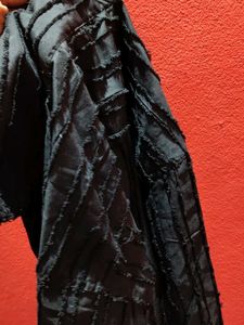 Distressed Geometric Top