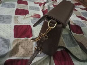 Chic Brown Crossbody Bag
