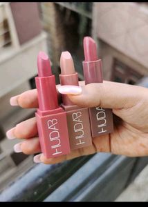 Huda Beauty Set Of 3 Lipstick Wholesale