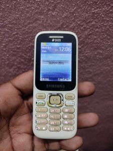 Basic Mobile Phones - Bundle