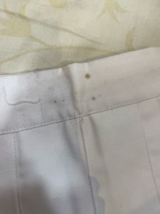 white pleated skirt!