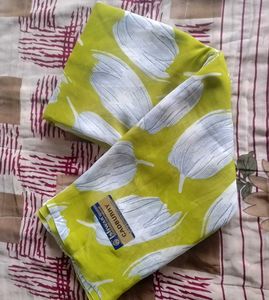 latest trend beautiful Jasmine Print Saree
