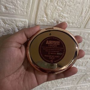 Charlotte Tilbury Compact