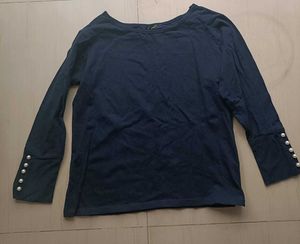 Amazing Full Sleeves Tshirt With Pearls Detailing