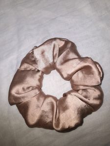 Scrunchie And Hair Tie