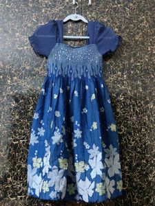 Girl&#39;s Dress with Leggings
