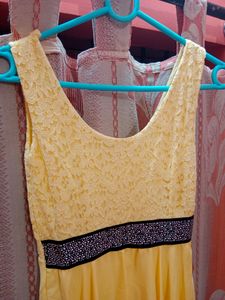 Deep Neck Tailed Dress
