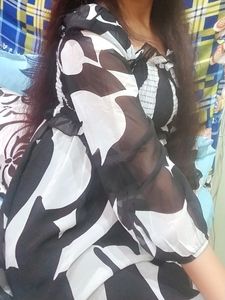 Beautiful Flayerd Dress