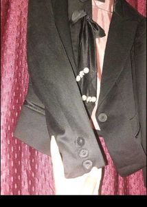 Elegant Black Blazer