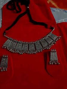 New Oxidised Silver Necklace With Earrings