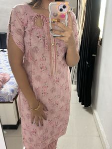 Very Pretty And Beautiful Suit