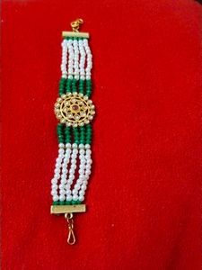 Elegant Beaded Bracelet