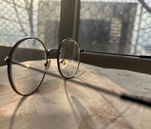 Stylish Round Black Lining Eyeglasses