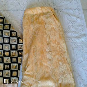 Black Golden Plaza Set