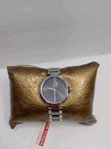 Titan Women's Analog Watch