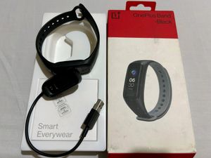 OnePlus Black Band