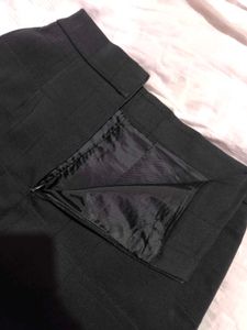 Pleated black Mini Skirt