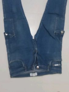 Calvin Klein Cargo Jeans,