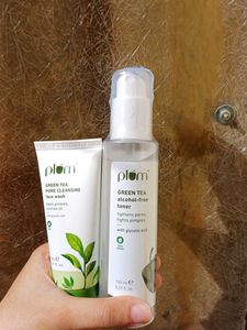 Plum Facewash Nd Toner In Combo