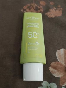 Dot &amp; Key Cica Calming Mattifying Sunscreen