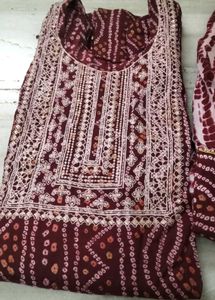 Burgundy Bandhani Print Kurti Set
