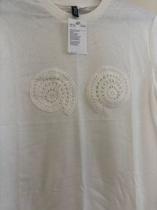 MOTIF H&amp;M DETAILED T-SHIRT