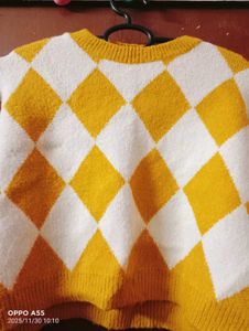 2 Combo Argyle Pattern Sweater