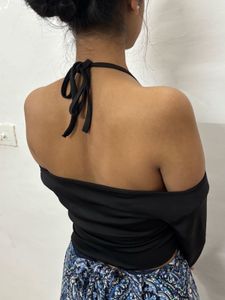 Chic Black Cold Shoulder Top