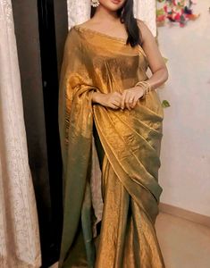Elegant Gold Saree with blouse piece