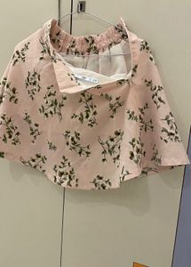 Cute Floral mini Skirt