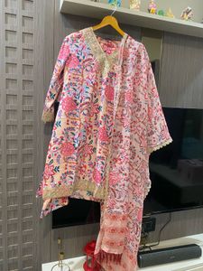 Floral Print Kurta with Dupatta