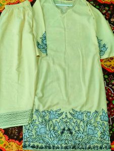 Floral Embroidered Kurta Set