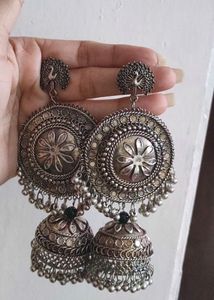 Heavyy Earings 💫