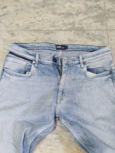 Light Wash Denim Jeans