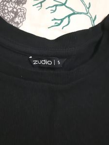 Zudio Black Crop Tee With Ruffled Sleeves