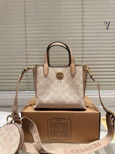 COACH TOTE BAG