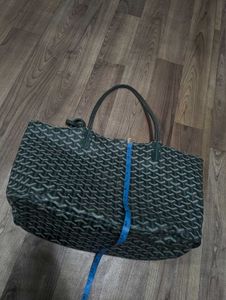 Goyard should bag