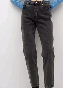 MANGO: Mom Regular Fit Mid Rise Jeans